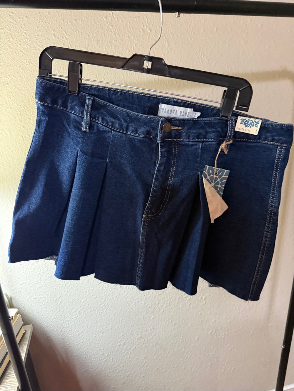 Women's Dark Blue Denim Pleated Mini Skirt Jeans